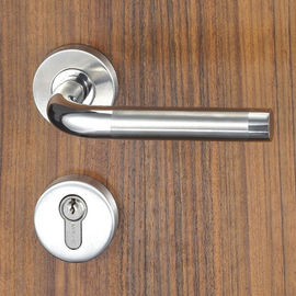 3개의 입구, 통행을 위한 금관 악기 열쇠 장붓 구멍 자물쇠 고정되는 장식판 자물쇠